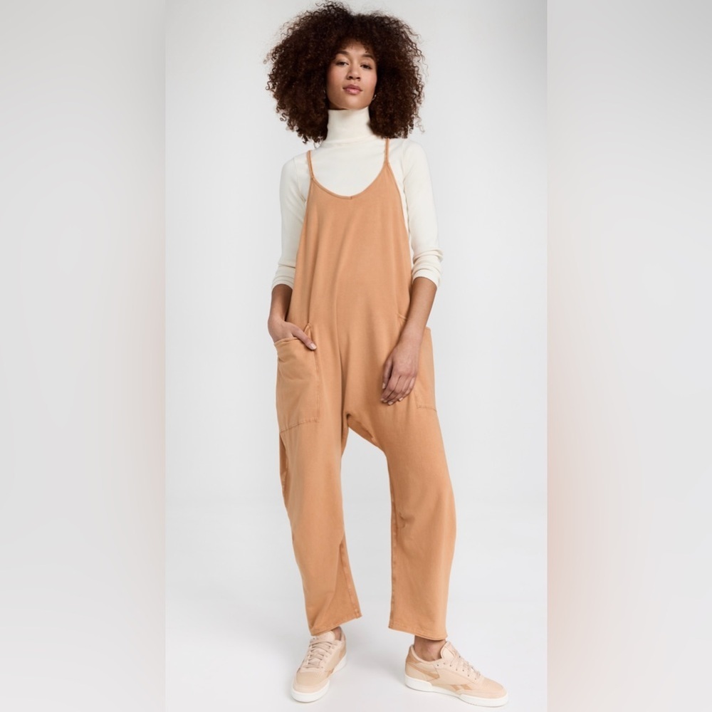 FREE PEOPLE One Shot onesie in toasted coconut with pockets Relaxed Fit Sz Small